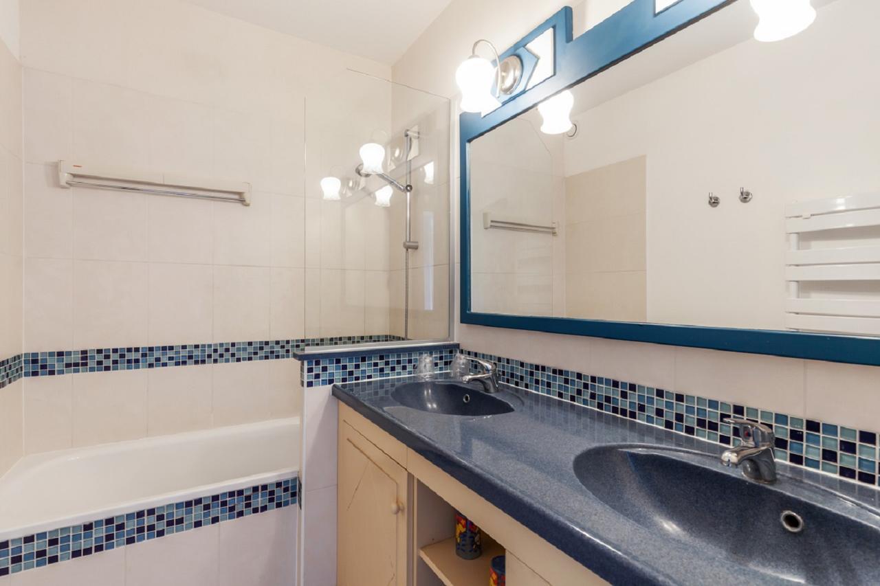 Residence Heliotel Marine - Maeva Home Сен-Лоран-дю-Вар Екстериор снимка